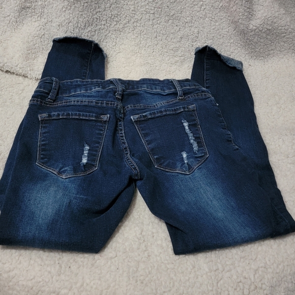 Kancan Like New jeans. Dark blue, great stretch, factory Distressed, Size 26, - Picture 2 of 9